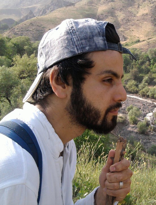 منتظرم ببینم چی میشه