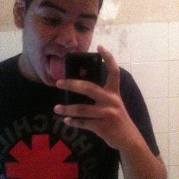 apenas um player de liga das lendas

https://t.co/IAEAj9TS50