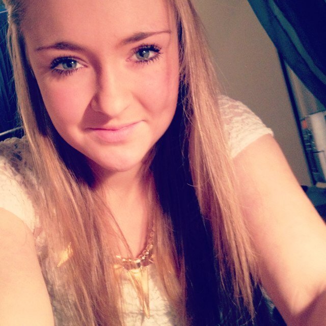 onlysteph0405's profile picture. 