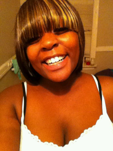 #TeamSenior#TeamHairstylist #TeamSingle #TeamIndependent    I Need A Real Nigga So Holla At Me When You Wanna Fuck With a real Bitch Like Muah!!!