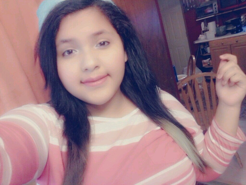 Hey you, your cute follow me ;* 3