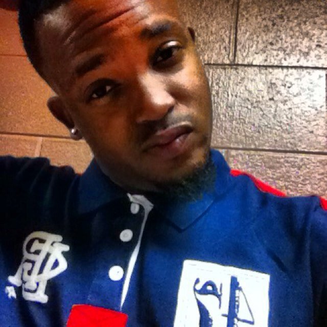 Delta boi, cool ass hell,, single as a dolla bill #teamCCC #TeamTaken #Iphone4Shawty #dollabilljunki #teamMerc #soufSide #teamkeepIT100