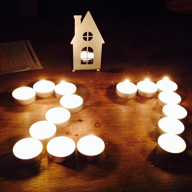 VilaNo27's profile picture. Quotes vanuit de cosmos! De Vila is: @toonscheper / @jorritkiewik / @evaatjuh_ / @IrisJvL