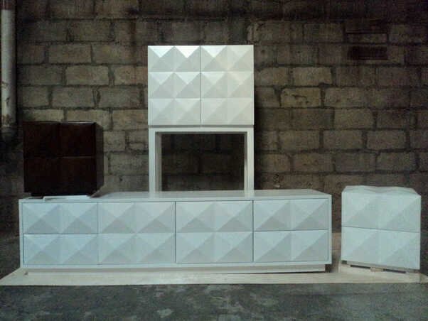 GalleriaParagon is an manufacturer, trading and exporter of wholesales furniture and many kinds products from natural goods.