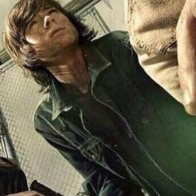 carlgrimesfans's profile picture. I love chandler riggs if you do too follow this account and there is going to be alot of chandler
