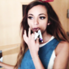 twrkreuri's profile picture. colar velcro é um dom