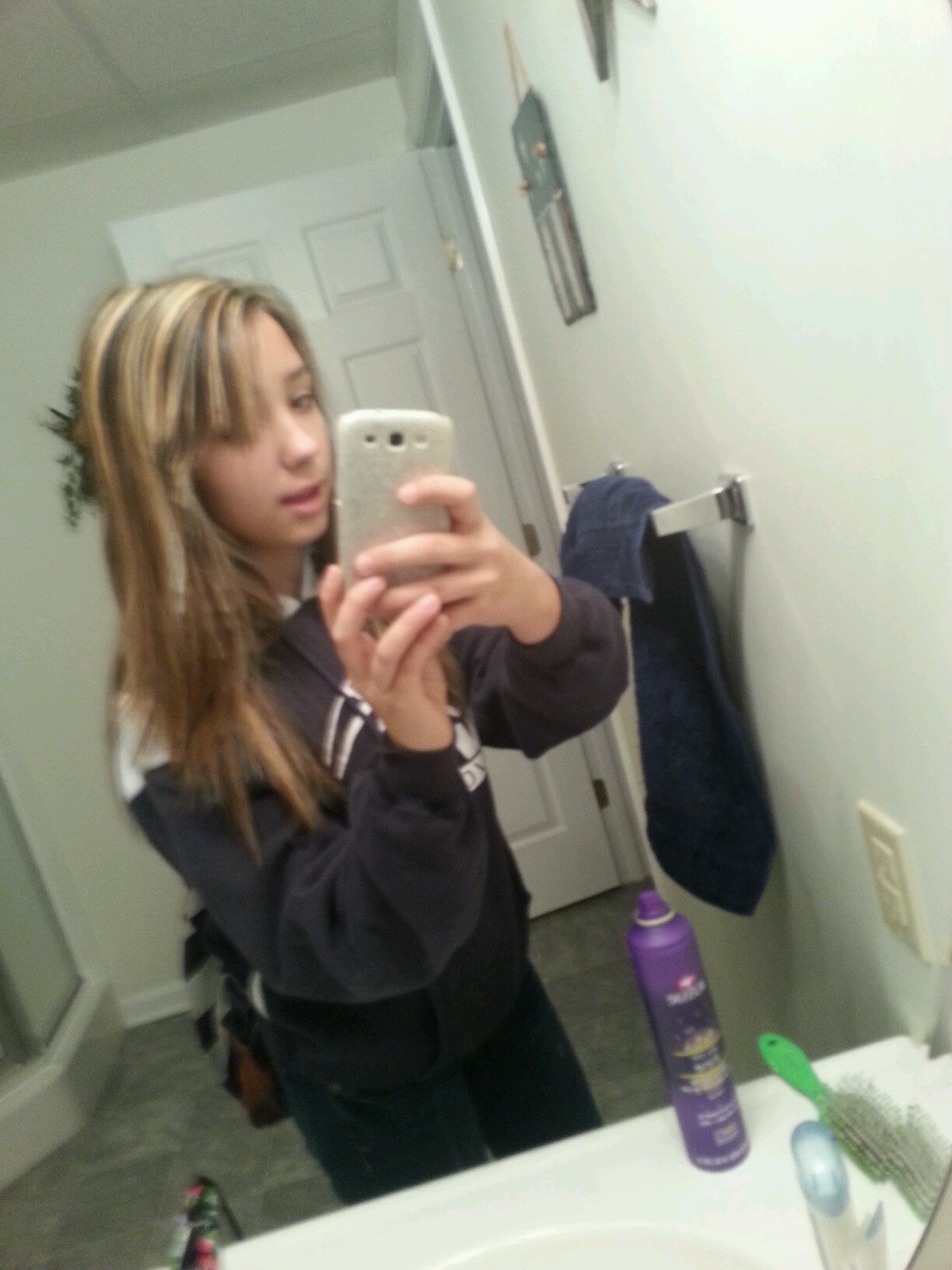 Hey! :) Name is Gretchen. Cheerleader! and in track! Yea so follow me! ☆★☆