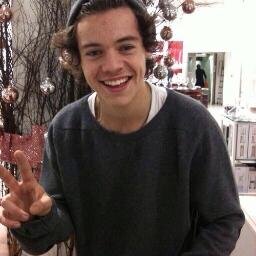 FOLLOW @harryscash FOR A FREE FOLLOW :)