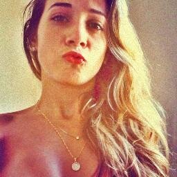 Eles dizem que é impossível encontrar o amor sem perder a razão, mas pra quem tem pensamento forte o impossível é só questão de opinião. http://t.co/tSiFwBAH