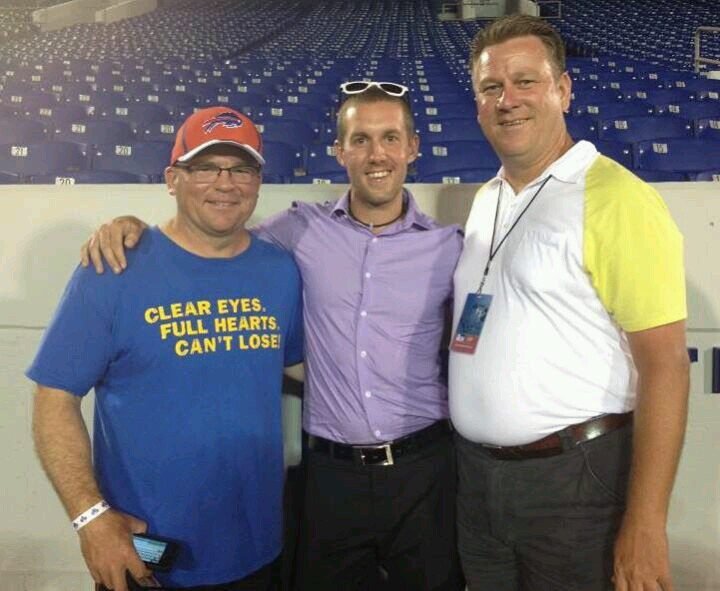 shuegoo27's profile picture. 