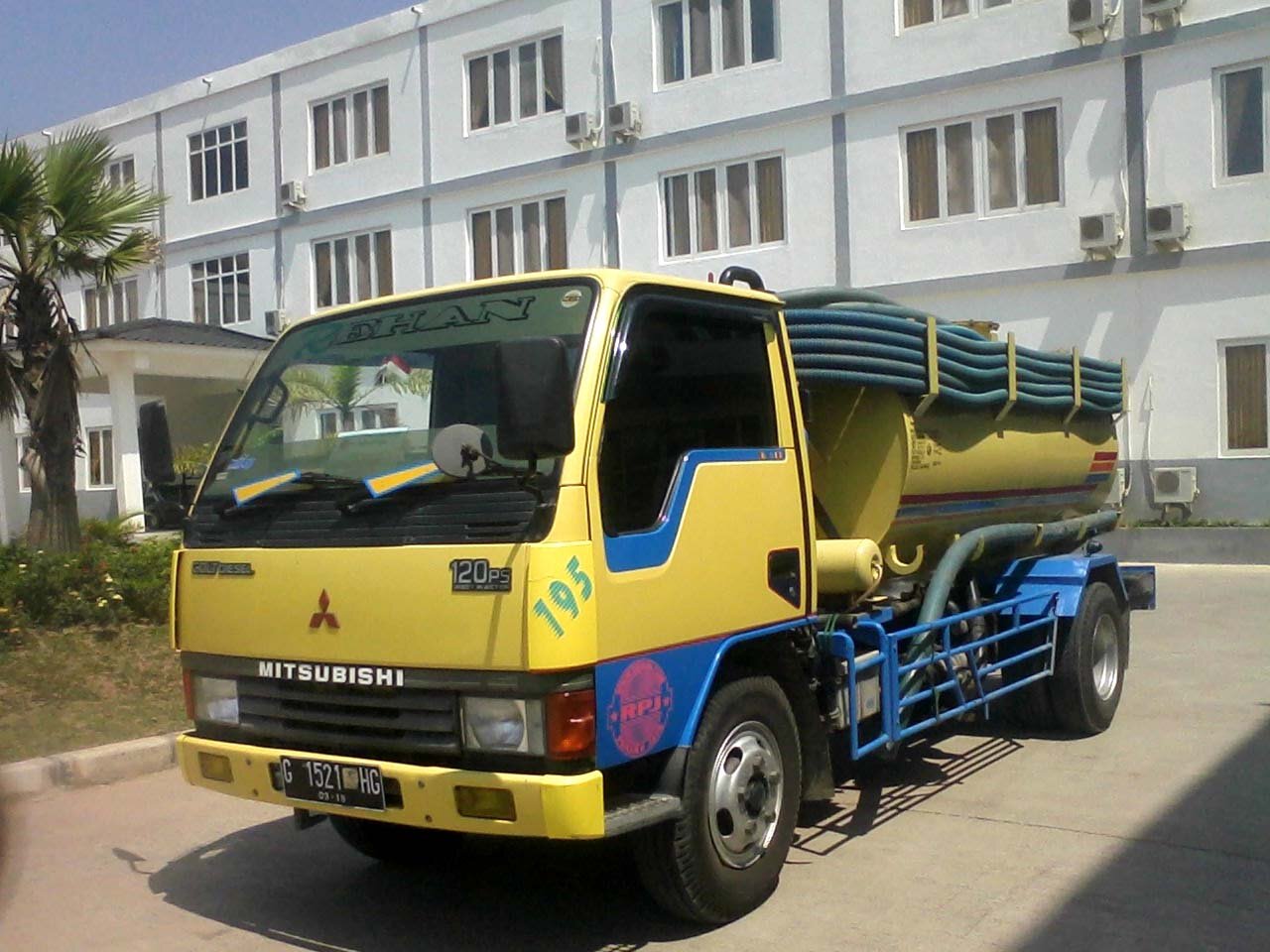 Melayani : SEDOT TINJA/WC MAMPET/AIR LIMBAH/SALURAN AIR MAMPET/MEMBUAT SEPTICTANK & RESAPAN Hubungi : 02171001897-02191819464-081213419771-087787197876