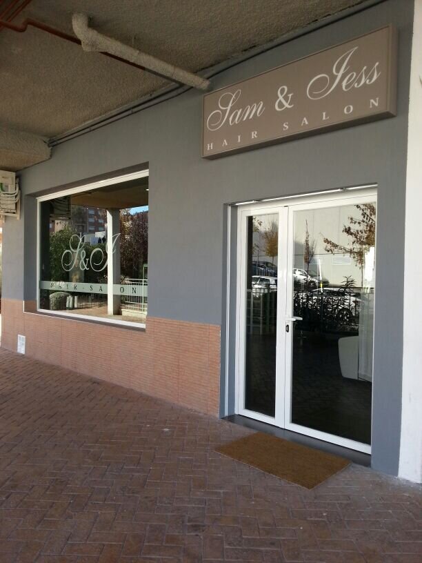 SAM_Y_JESS's profile picture. NUEVA PELUQUERÍA !! SOMOS DOS HERMANAS AUSTRALIANAS Y TE DAMOS LA BIENVENIDA A UNA PELUQUERÍA ÚNICA Y DIFERENTE.
ARGANDA DEL REY(ZONA DE LOS VILLARES)