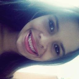 Eu faço parte de uma geração santa e escolhida para fazer a diferença \Õ/
Apaixonada pelo amor de Deus !  
JESUS FREAK ! ;))