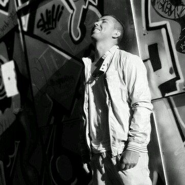 VERIFIED ACCOUNT: Locutor, Deejay y Productor / ZonaUrbanaRadioShow /
Contratación y Contacto : bookingzumusic@gmail.com