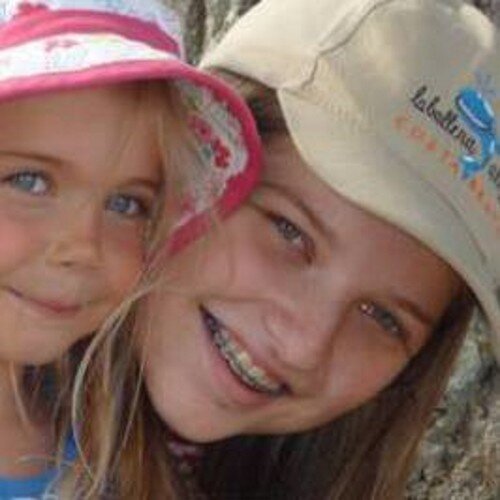 RhiLizSmith's profile picture. 