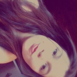 •  Meeu Pliiinceso    @_GuuQueiroz ∞ 11/12/2011 .     . aamo  ♥ .