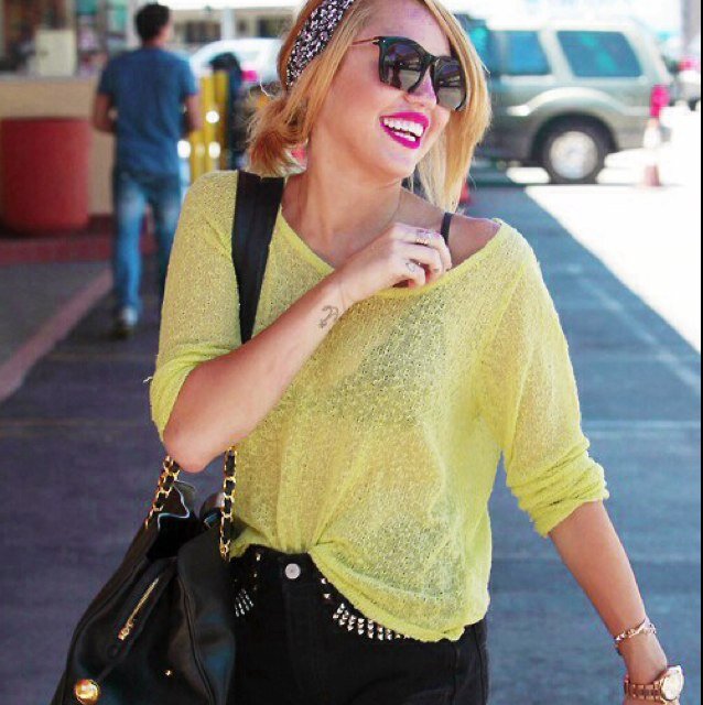 This account was made for voting purposes. I've been a smiler since day 1.
