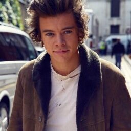 FOLLOW @hipsterharryy SHE FOLLOWS BACK