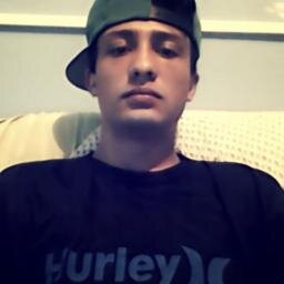 Vitória Costa *--*