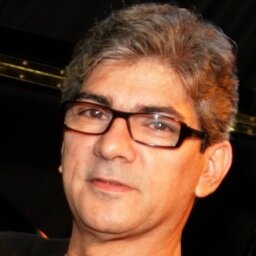 Baixista, Vocalista e Compositor! Brasilian Bass Player, Back Vocal and Composer!