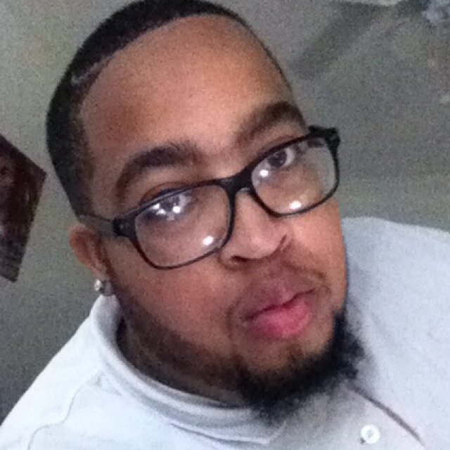 #TeamKobe #TeamTomBrady go follow my Twitch @hotboxshawty