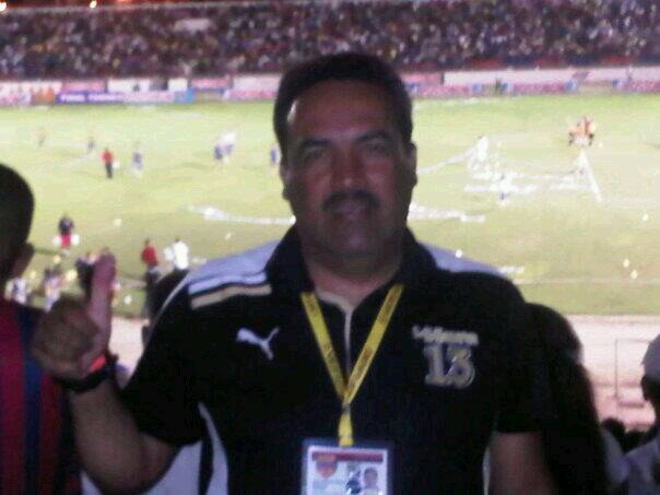 Narrador Deportivo de la Ciudad de Cúcuta Afiliado a la ACORD (Asociación Colombiana de Redactores Deportivos)  laboro en el Programa Deportivo de La Hora 13.