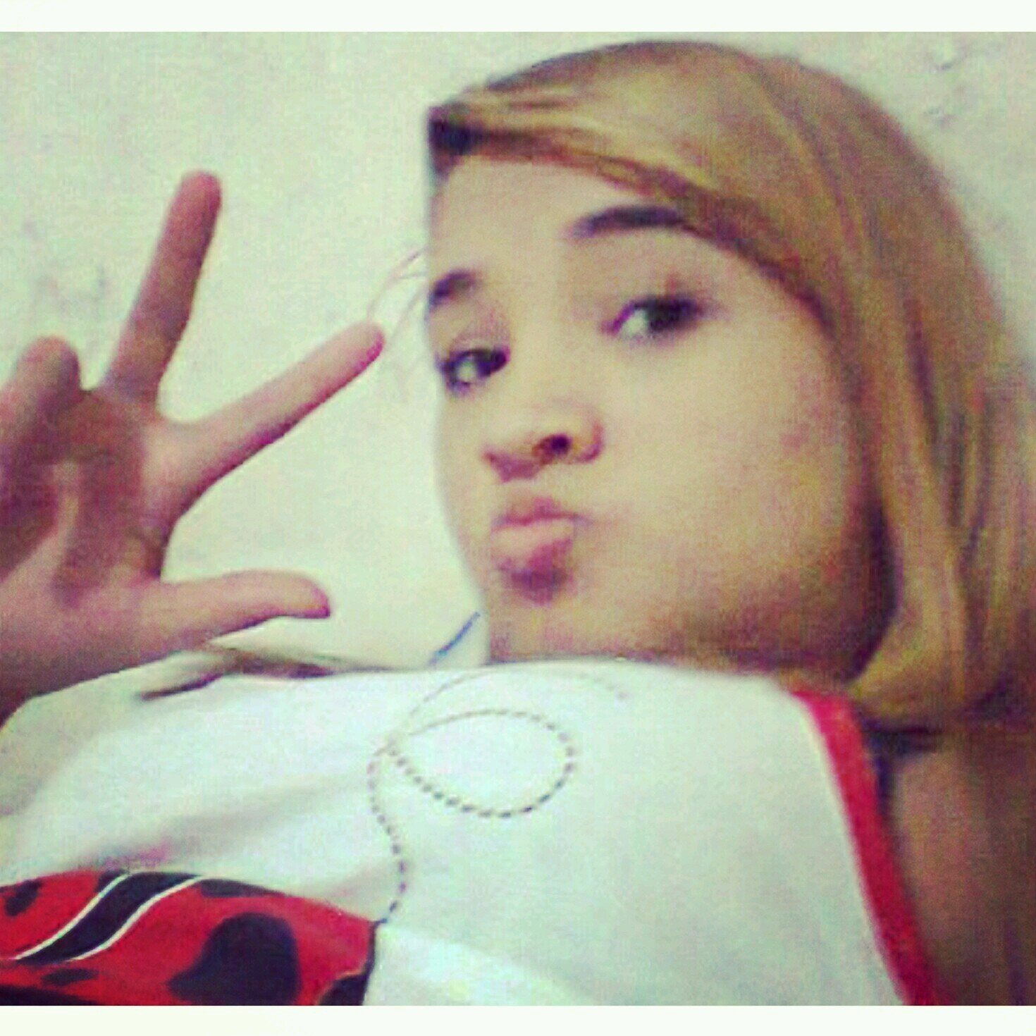 “Toda patricinha sempre ama um vagabundo...(8' (a)