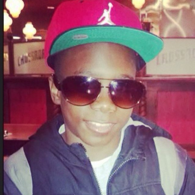 Jeremy Taylor's twitter. for a . Keep calm and follow me!. Summer baby. Middle school kid. Leggo gamers. Football+basketball=ME!. Broncos! 12year old.
