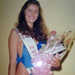 Sportsphotogra's profile picture. This fine company is brought to you by http://t.co/33dAbqSs9e.brbrFor information on updating this description or

 customercare@LiveDeal.com