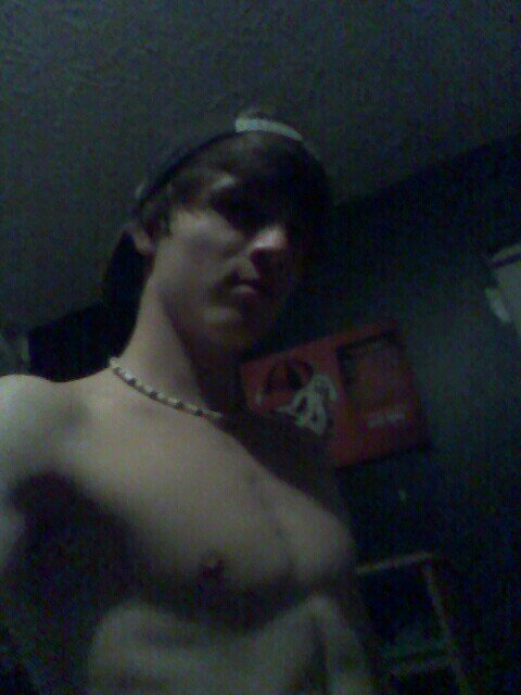 brent_smith321's profile picture. Follow me and I'll follow you back!(:  Also follow me on instagram! (: @brent_smith321
