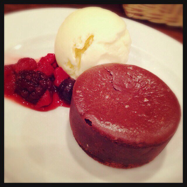 ttsc_luv08's profile picture. たい焼きとチーズケーキと
たこ焼きとサーモンが好物なただの変人です。