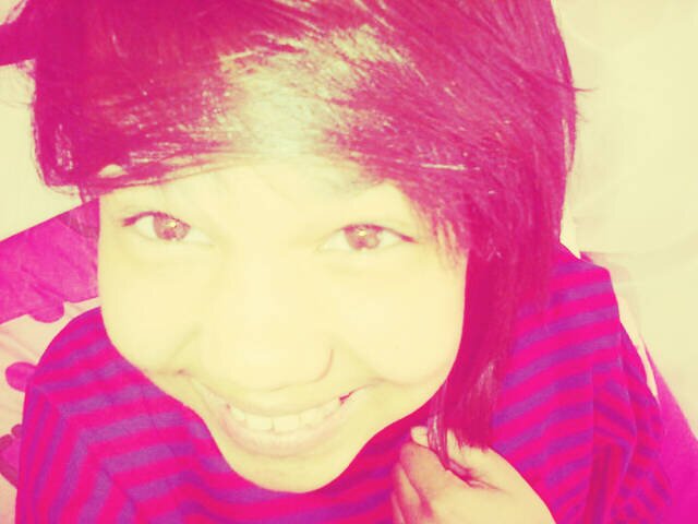 ♥Super cool crazii && awesome♥ FOOD♥Laugh is my middle name♥ I'm a DIRECTIONER :] Follow me and I'll follow back.      ★265970DA☆
