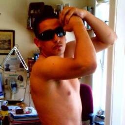 bo goss dispo  - lol Filles ou mecs je suis open