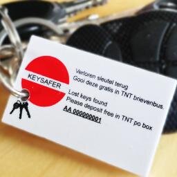 Hoe vervelend is het als je je #sleutels bent #verloren ,deze #sleutelhanger zorgt ervoor dat je ze weer terug krijgt.                BESTEL NU VOOR 6,95