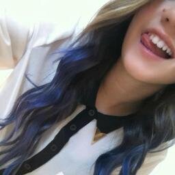 بــّــْحبـ اعمـــل مـــتل  مــــآآبدي ♥     لاكن بوجوودكن مـــآرح احرجكن  ☺