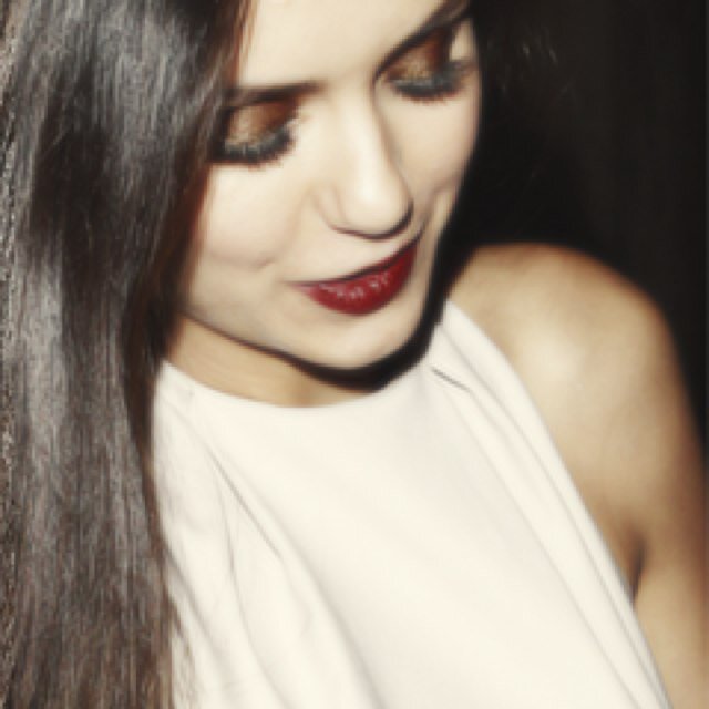 Nina • scopamica • coccolamica • scleramica • sfogamica • baciamica  • single