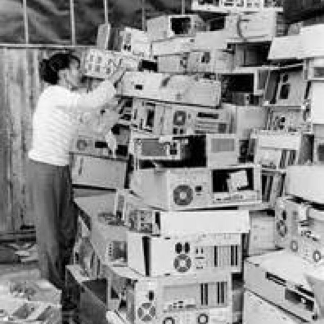 MrsDigidol's profile picture. •Athrawes/ Teacher•Chwilfrydig/Inquisitive•Datryswr/ Solution Seeker• | @GoogleEdu L1 | Apple Teacher |Apple Learning Leader| CSC Lead Code Practitioner