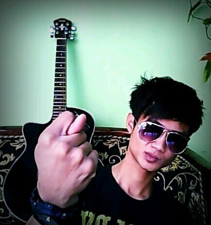 ALviNDprass's profile picture. 