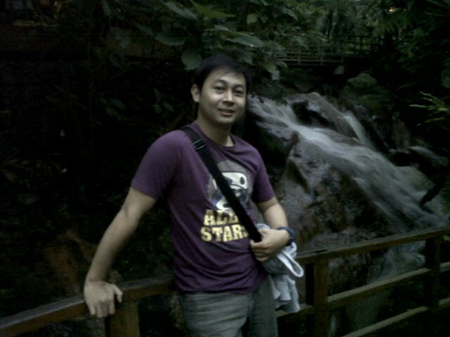 cliquid's profile picture. life must go on