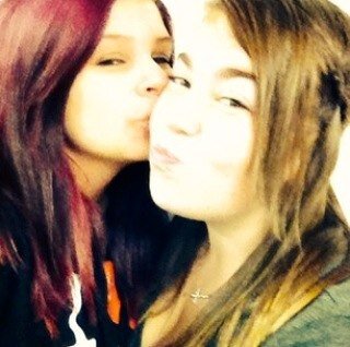 JessicaDudley17's profile picture. Hi everyone im a nice friend and person. Im nickname is mother bear the reason why they call me that is because i take care of my friends ans my family.