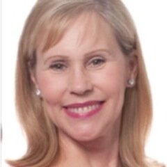 Real Estate Agent selling and loving the good life in Austin, Texas