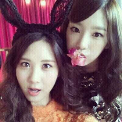 Leader. Singer. Ginger. XO @DreamIdolRP #RealParody