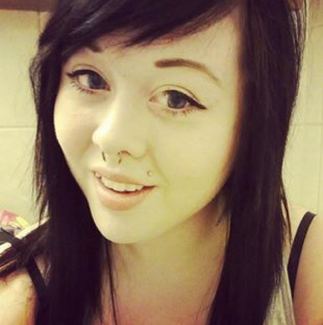 .Xanthia Gabrielle.Student. Photographer. Art Junkie. Bad Eyes. Sleep Deprived. Friend. I love the never ending story.