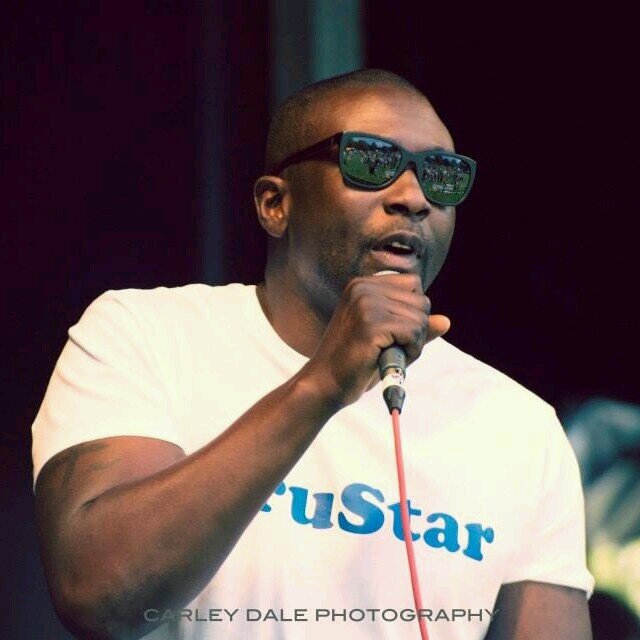 singer/songwriter/BbcFellow/freelance musician/BBCFellow.  tstar_mrralph#instagram shout tru_star83 for any bookings/collabs #100%Diverse