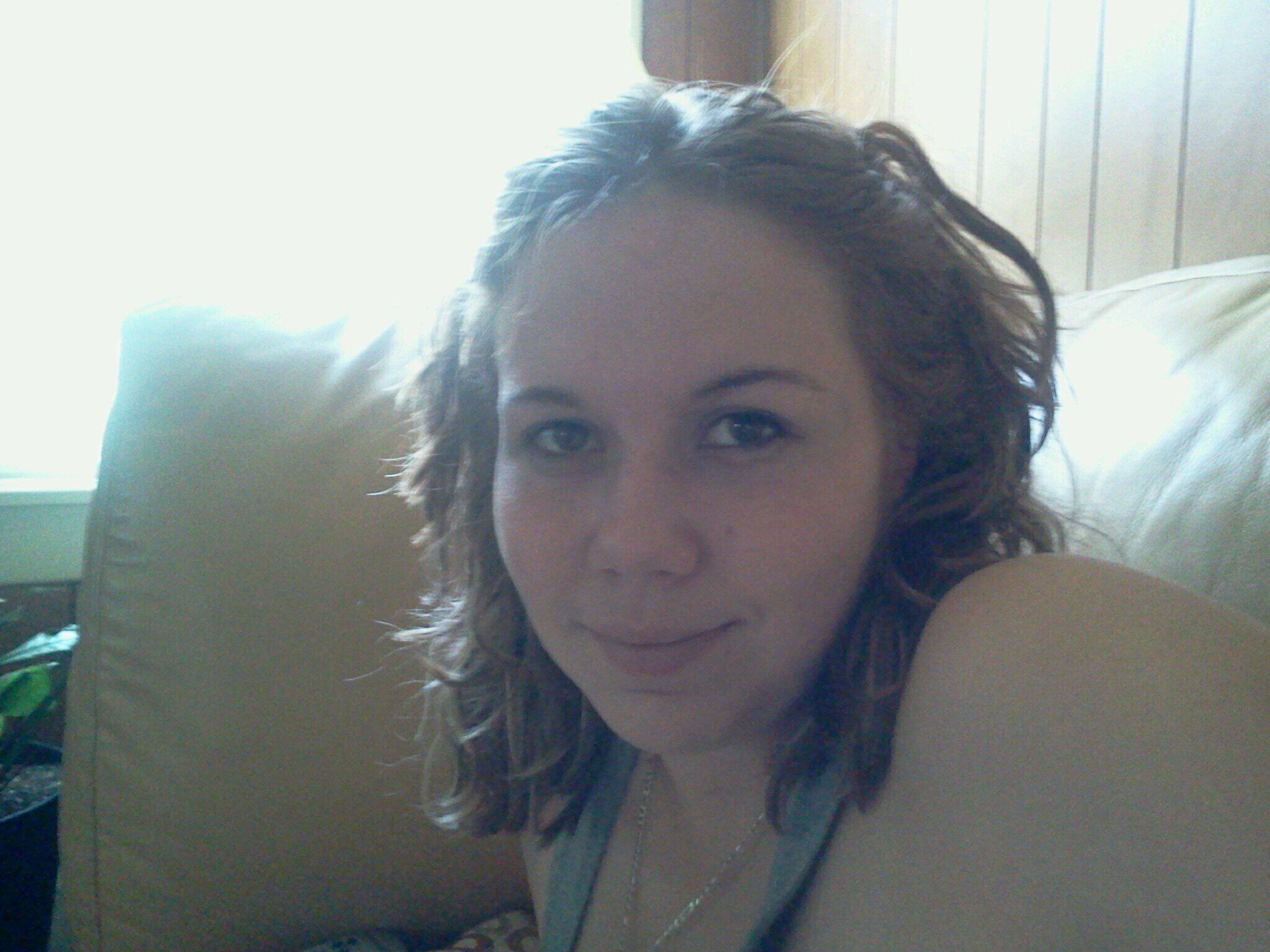 knoset's profile picture. love my babe!!!