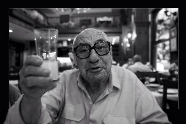 TurkishGramsci1's profile picture. Hep hapishaneden mi yazacağız biraz da meyhaneden yazalım dedik!