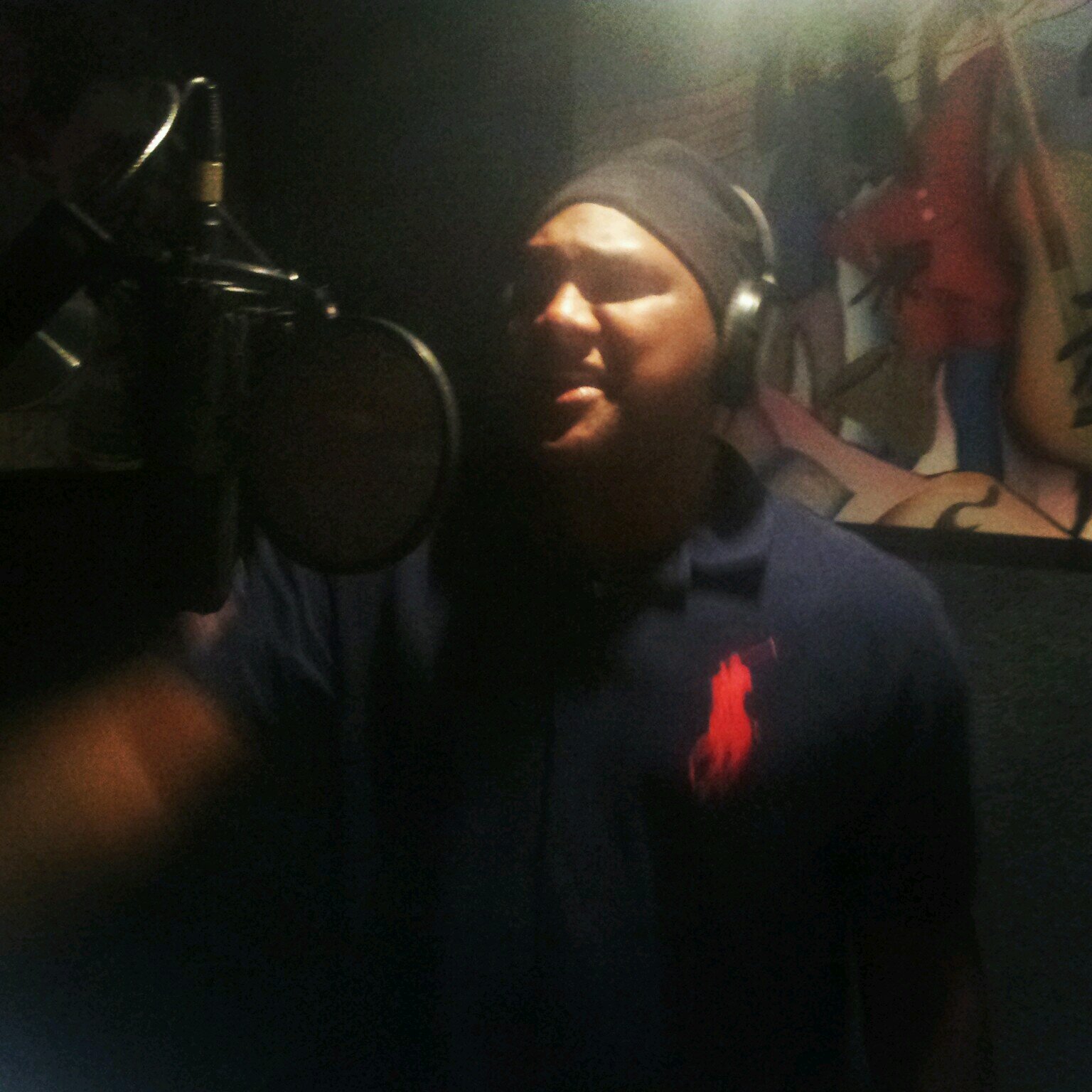 Im just a person from a small town call utica mississippi im just tryin to reach my goal as a rapper just doin it for the fam