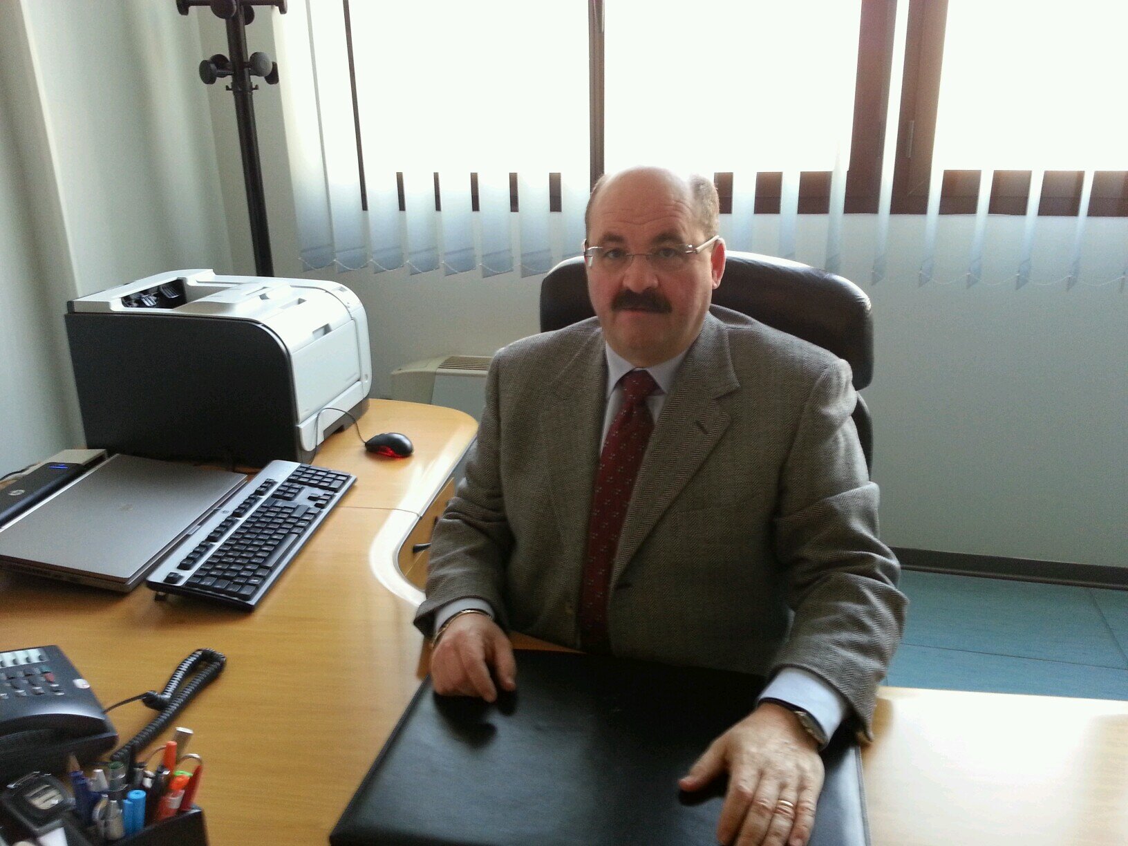 spisim's profile picture. 