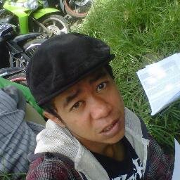 http://t.co/1Js99FF3w7 …