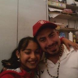 Isis_011's profile picture. Me considero una hija exelente (y muuuy hermoxxa! ♥ jejeje)